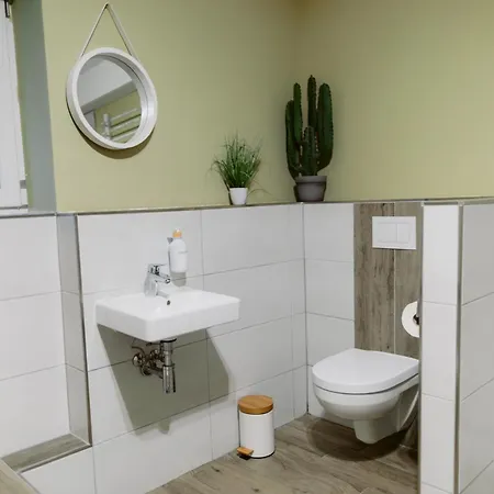 Charmante Mit Sauna Und Terrasse Apartman *